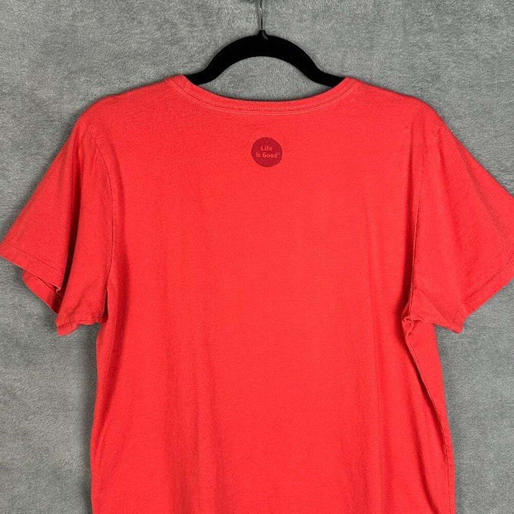 Life Is Good Top Women Large Red Crusher Tee Classic Fit Snowflake Heart Holiday - Picture 5 of 12